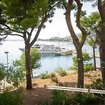 Pirates' Bay - * Omiš