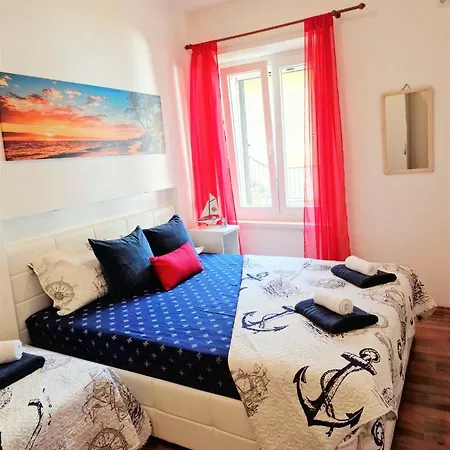 Apartment Pirates' Bay - *