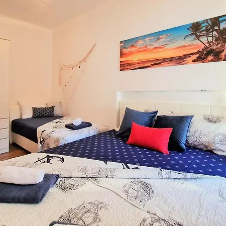 Apartment Pirates' Bay - Omis